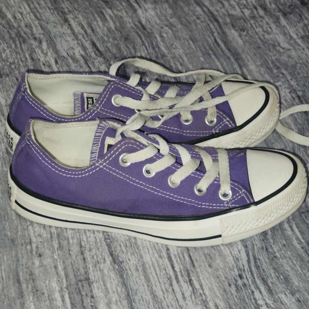 Converse Purple and White Sneakers